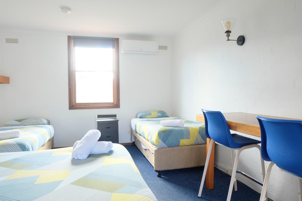 The Caledonian Inn Port Fairy Ngoại thất bức ảnh